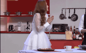 Mỹ nh&acirc;n mang gương mặt của Mai Phương Thu&yacute; v&agrave; Bạch Lộc cộng lại: U40 m&agrave; trẻ ph&aacute;t hờn, n&oacute;i g&aacute;i đ&ocirc;i mươi cũng tin- Ảnh 7.