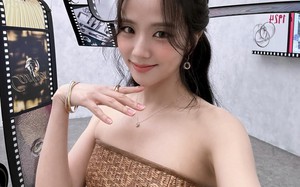 Jisoo trở thành nữ diễn viên Hàn Quốc được theo dõi nhiều nhất trên Instagram, nhưng vẫn còn kém xa đàn em!