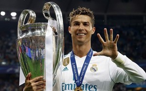 UEFA trao giải thưởng đặc biệt cho Ronaldo