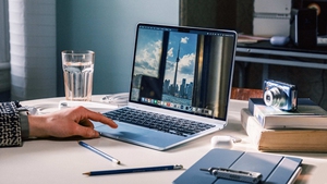 Apple tặng AirPods, Apple Pencil Pro khi mua MacBook, iPad
