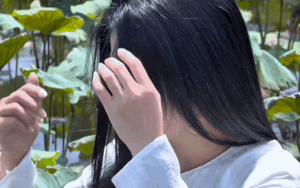 Sao nữ nổi tiếng miền Tây ai cũng biết mặt: Huỷ hôn với bạn trai Tây yêu 12 năm, nhan sắc hiện tại miêu tả bằng 1 chữ!