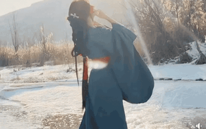 Ngắm dung nhan n&agrave;y mới hiểu v&igrave; sao &ldquo;giang sơn trong tay, kh&ocirc;ng bằng mỹ nh&acirc;n b&ecirc;n cạnh&rdquo;: Đẹp đến ngừng thở l&agrave; c&oacute; thật