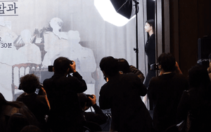 Chưa thấy ai cười m&agrave; khổ sở tột c&ugrave;ng như mỹ nam n&agrave;y: Diễn như cả thế giới quay lưng, ai cũng thấy m&igrave;nh trong đ&oacute;- Ảnh 10.