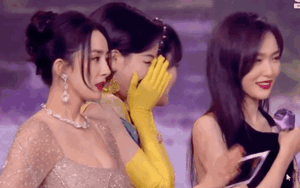 Lau mắt 7749 lần cũng kh&ocirc;ng tin đ&acirc;y l&agrave; thiếu nữ 15 tuổi: Mặt n&agrave;y phải U50, nh&igrave;n m&agrave; giật cả m&igrave;nh- Ảnh 6.