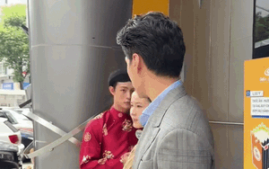 Vbiz c&oacute; mỹ nam "một m&igrave;nh vẫn ổn": Kh&ocirc;ng c&ocirc;ng ty, kh&ocirc;ng ekip vẫn l&agrave; h&agrave;ng hot, được săn đ&oacute;n như v&agrave;ng - Ảnh 6.