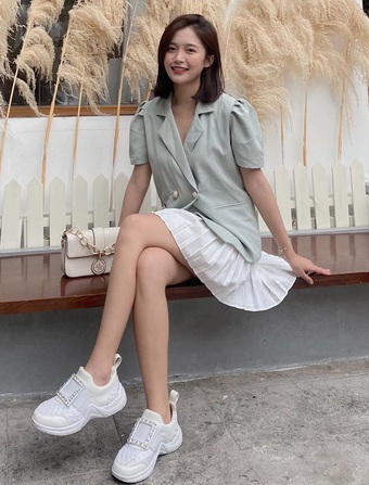 9 set đồ nữ tính, trendy lại còn chuẩn “học sinh ngoan”, các nàng diện đi học hay đi chơi đều ổn