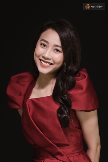 Hồng Loan lần đầu chia sẻ sau xác nhận tìm hiểu Tiến Linh: Chúng tôi đâu ra sản phẩm gì mà lấy tình cảm để chiêu trò - Ảnh 2. Hồng Loan lần đầu chia sẻ sau xác nhận tìm hiểu Tiến Linh: Chúng tôi đâu ra sản phẩm gì mà lấy tình cảm để chiêu trò - Ảnh 2.