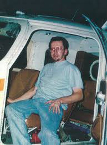 Chuyện về cậu bé Việt bỗng dưng trở thành con trai tỷ phú Mỹ, lao vào cuộc chiến tranh giành tài sản trước khi được thừa hưởng hơn 2.000 tỷ đồng - Ảnh 2.