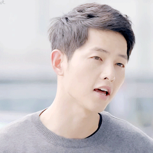 &ldquo;Hậu Duệ Mặt Trời&rdquo; trở th&agrave;nh &ocirc;ng ho&agrave;ng mới của lịch sử phim ảnh H&agrave;n Quốc trong 3 năm gần đ&acirc;y - Ảnh 1.