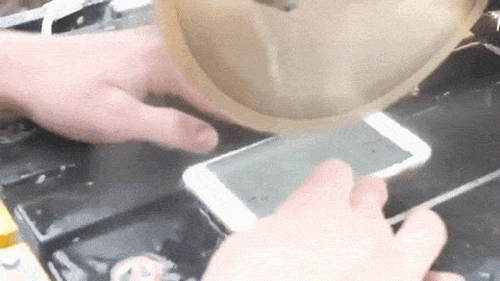 X&oacute;t xa m&agrave;n tra tấn iPhone d&atilde; man chưa từng thấy - Ảnh 2.