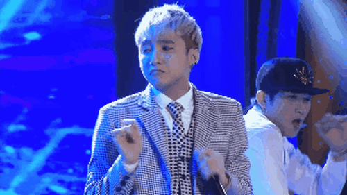 4 lợi &iacute;ch c&oacute; 1-0-2 từ việc trở th&agrave;nh fan cuồng - Ảnh 1.