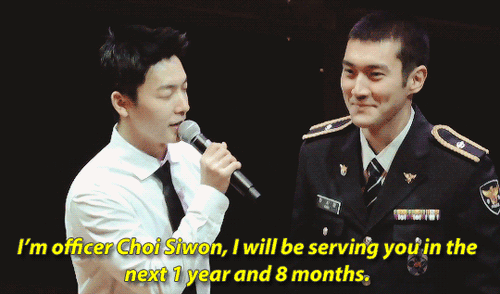 Donghae, Siwon, Changmin long lanh tr&ecirc;n s&acirc;n khấu trong qu&acirc;n ngũ - Ảnh 4.