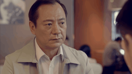 Ch&agrave;ng trai lần đầu c&ocirc;ng khai l&agrave; đồng t&iacute;nh với bố v&agrave; c&aacute;i kết đầy cảm động - Ảnh 1.