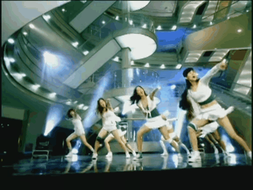 Còn chưa ra MV, girlgroup Produce 101 đã bị tố đạo SNSD - Ảnh 7.