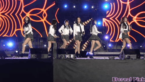 Xem xong fancam n&agrave;y, ai d&aacute;m bảo G-Friend kh&ocirc;ng nổi tiếng? - Ảnh 1.