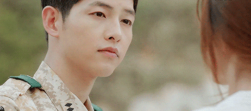 Đây chính là bí quyết giúp Song Joong Ki có làn da mịn màng hơn cả con gái - Ảnh 2.