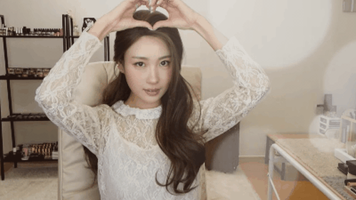 3 kiểu make up cực ngọt ng&agrave;o v&agrave; tự nhi&ecirc;n cho Valentine - Ảnh 24.