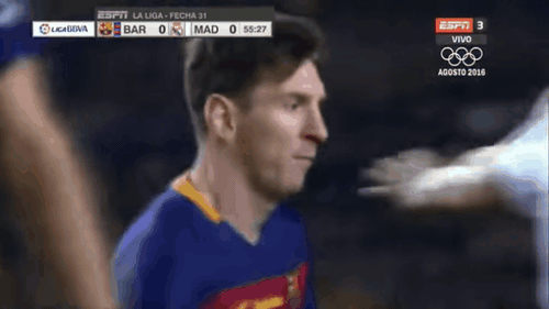 Lộ clip Pepe bị Messi đánh trộm ở trận El Clasico - Ảnh 2.