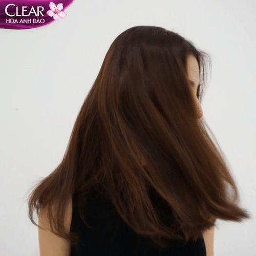 D&agrave;n sao Việt đồng loạt khoe t&oacute;c thơm theo tr&agrave;o lưu mới - Ảnh 1.