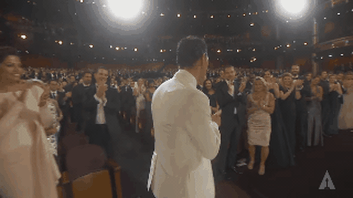 Từ 5 lần trắng tay đến chiến thắng huy hoàng của Leonardo DiCaprio tại Oscar 88 - Ảnh 16.