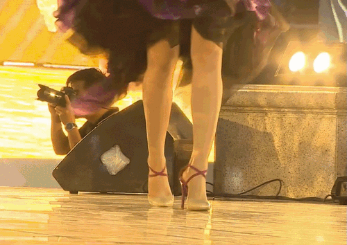Xem c&aacute;c Hoa hậu - &Aacute; hậu Việt đi catwalk c&oacute; hơn T&acirc;n HHHV Pia? - Ảnh 5.