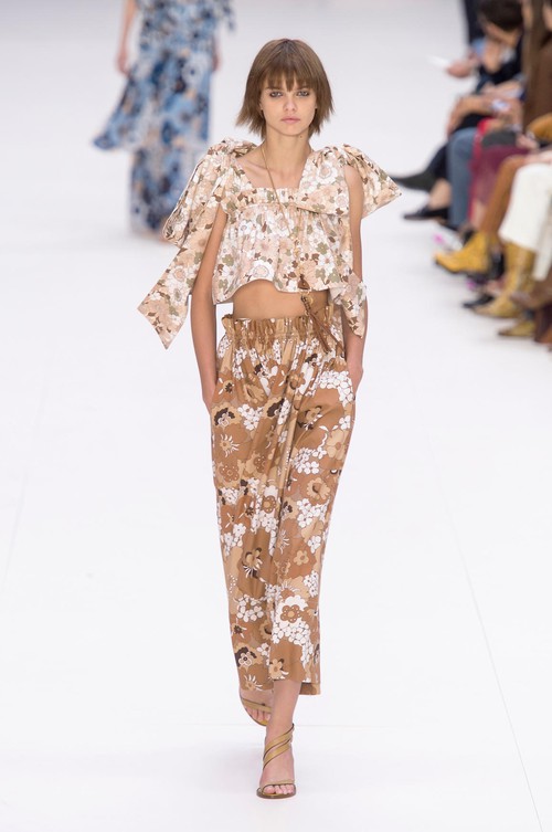 Danh sách 55 chân dài xác nhận sẽ trình diễn trong Victorias Secret Fashion Show 2017 - Ảnh 43. Danh sách 55 chân dài xác nhận sẽ trình diễn trong Victorias Secret Fashion Show 2017 - Ảnh 43.