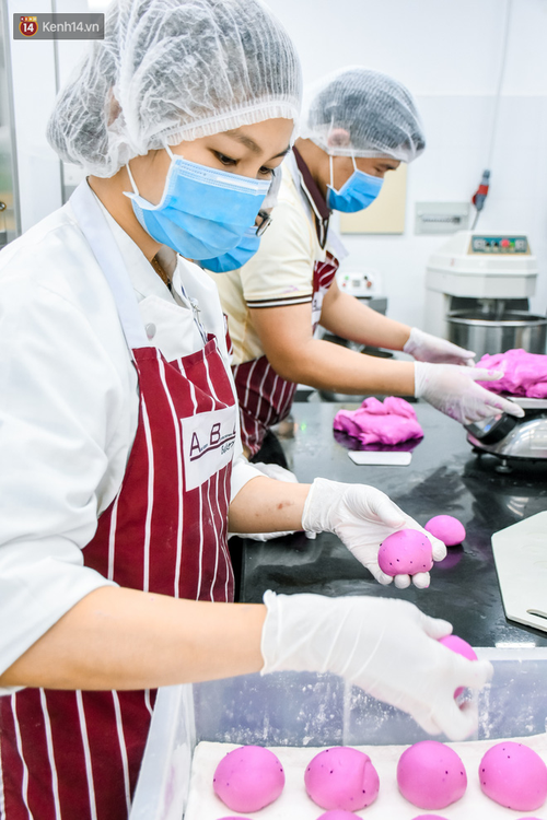 Cận cảnh quy trình sản xuất bánh mì thanh long của Việt Nam được báo Mỹ hết lời khen ngợi - Ảnh 5. Cận cảnh quy trình sản xuất bánh mì thanh long của Việt Nam được báo Mỹ hết lời khen ngợi - Ảnh 5.