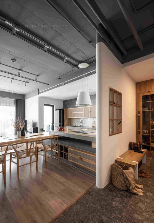 Chi 700 triệu, cặp đôi mang cả đồng quê vào căn hộ 120m2, nhìn bếp mà muốn nấu nướng cả ngày - Ảnh 3. Chi 700 triệu, cặp đôi mang cả đồng quê vào căn hộ 120m2, nhìn bếp mà muốn nấu nướng cả ngày - Ảnh 3.