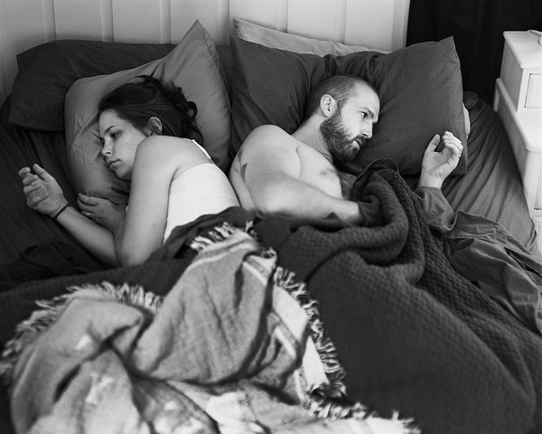 portraits-holding-devices-removed-eric-pickersgill-2-10202