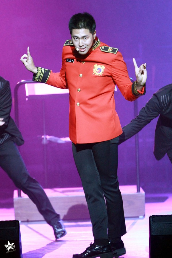 151106musicYUNHO2-6c7cd