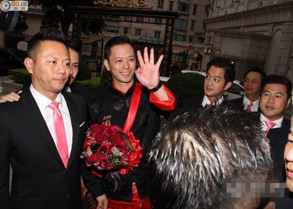 151228starhohanhnhi10.jpg