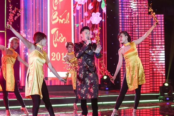 D&agrave;n sao Vpop khoe sắc rực rỡ ghi h&igrave;nh chương tr&igrave;nh nhạc Xu&acirc;n - Ảnh 11.