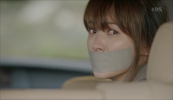 Hậu Duệ Mặt Trời: Song Hye Kyo tự nhận mình thuộc nhóm máu... mỹ nhân! - Ảnh 4.