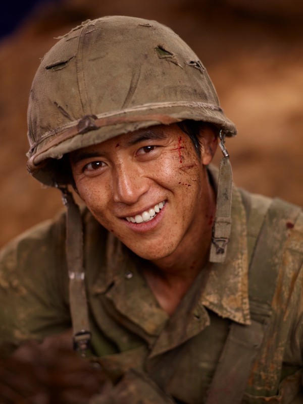 Còn hàng chục quân nhân bụi bặm của màn ảnh Hàn “hơn đứt” Song Joong Ki - Ảnh 3.