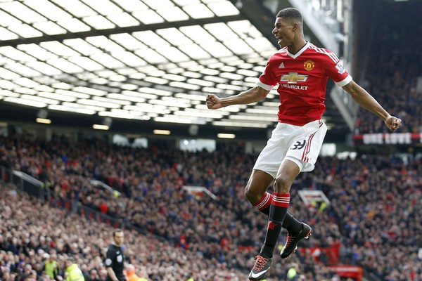 Tiết lộ: Thần đồng Rashford nhận lương kém Rooney tới... 600 lần - Ảnh 1.