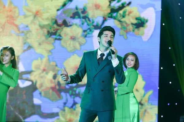 D&agrave;n sao Vpop khoe sắc rực rỡ ghi h&igrave;nh chương tr&igrave;nh nhạc Xu&acirc;n - Ảnh 1.