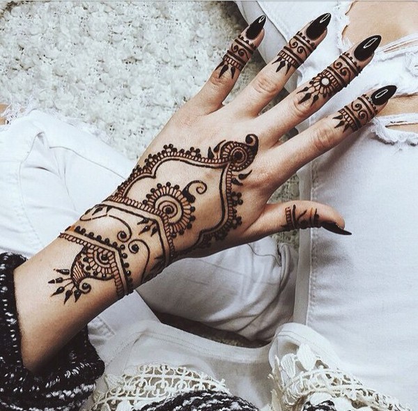 Những điều bạn cần biết về hình xăm henna