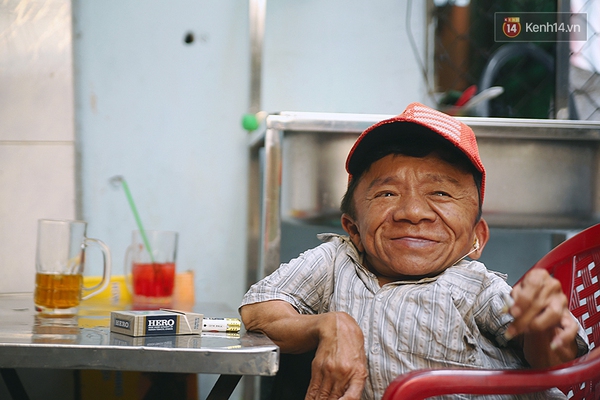 Anh em sọ dừa 15 năm nương tựa nhau b&aacute;n v&eacute; số mưu sinh ở S&agrave;i G&ograve;n - Ảnh 15.