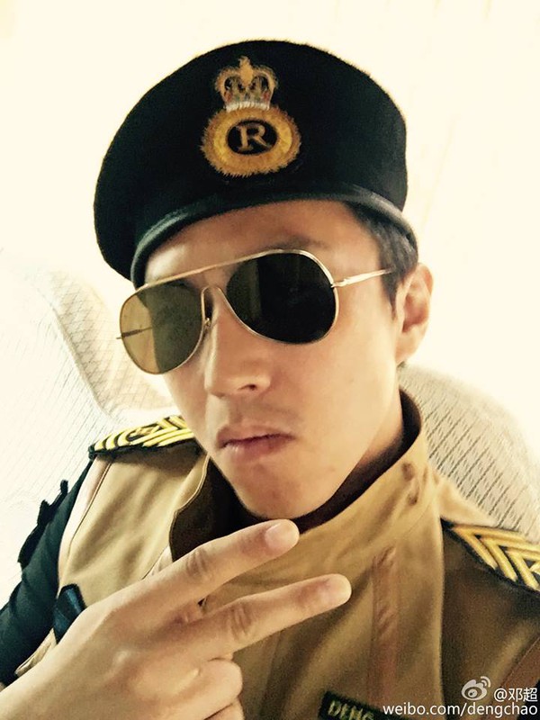 Ngay cả Running Man Trung Quốc cũng đang đi&ecirc;n đảo v&igrave; Hậu duệ mặt trời - Ảnh 2.