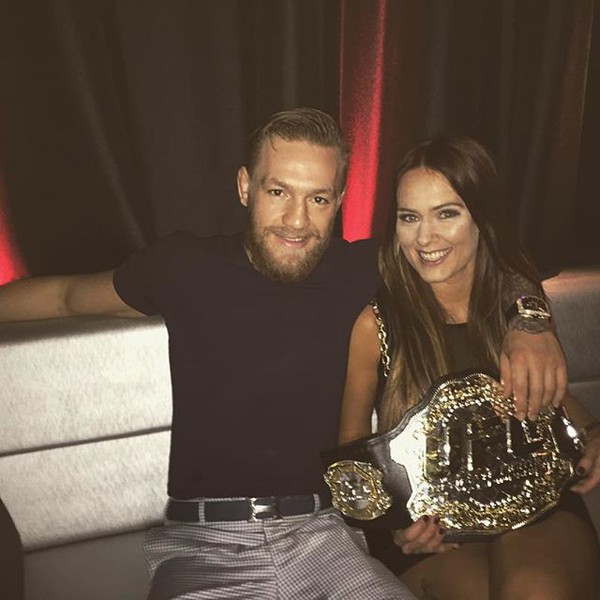 Dee Devlin, người đàn bà truyền lửa cho thành công của gã điên Conor McGregor - Ảnh 3.