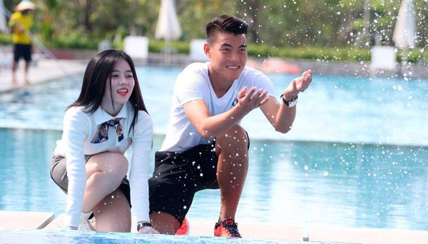 Nhiều cầu thủ U23 Việt Nam đ&atilde; t&igrave;m được một nửa tr&aacute;i tim - Ảnh 4.