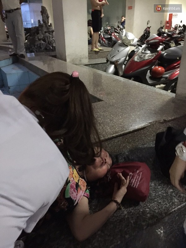 30 phút kinh hoàng của 16 người kẹt trong thang máy ở Sài Gòn - Ảnh 5.