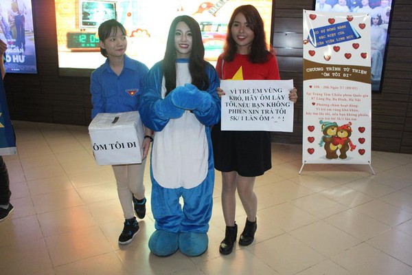 Linh Miu lên tiếng về việc gây tranh cãi khi làm từ thiện với 5k/ 1 cái ôm - Ảnh 3.