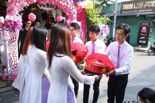 Trang Nhung được rước d&acirc;u bằng si&ecirc;u xe trị gi&aacute; 10 tỷ - Ảnh 4.