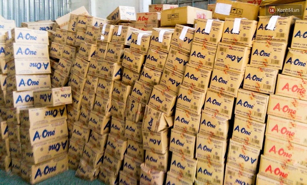 TP. HCM: Thu giữ hơn 100 tấn bột ngọt Trung Quốc giả nhãn mác Việt Nam - Ảnh 1.