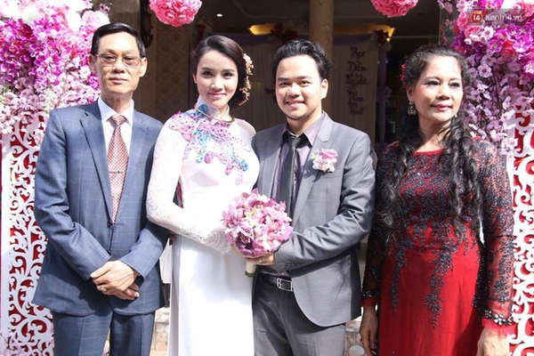 Trang Nhung được rước d&acirc;u bằng si&ecirc;u xe trị gi&aacute; 10 tỷ - Ảnh 5.