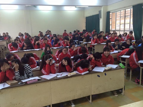 Chuyện lạ ở ĐH B&aacute;ch Khoa H&agrave; Nội: Lớp học nữ... &aacute;p đảo nam - Ảnh 1.