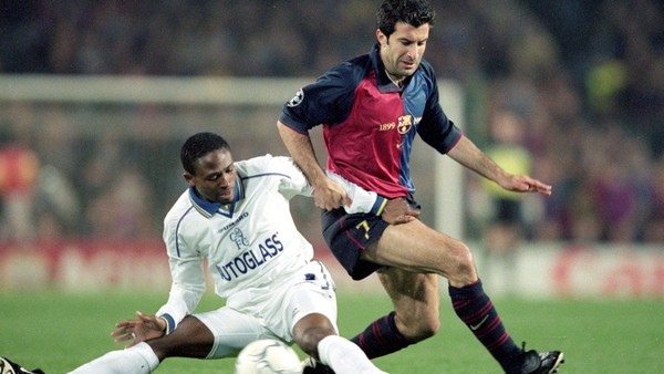 Top 8 cầu thủ giỏi nhất từng chơi b&oacute;ng c&ugrave;ng Người ngo&agrave;i h&agrave;nh tinh Ronaldo - Ảnh 6.