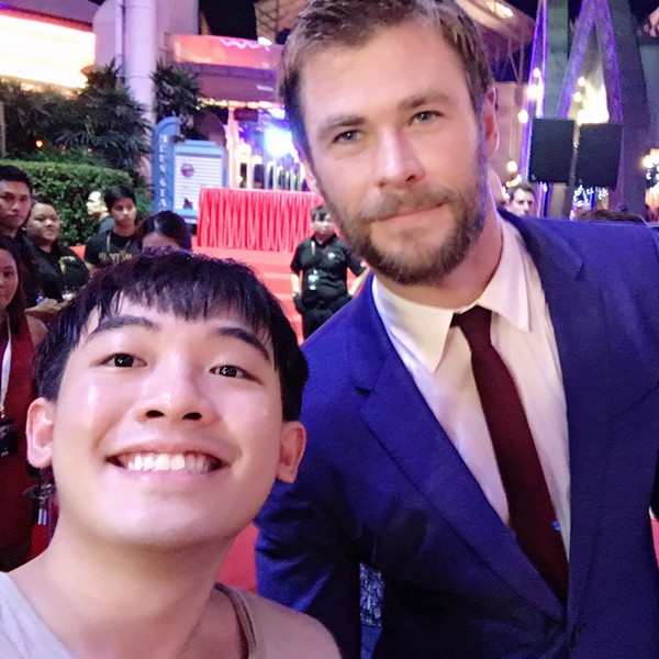 Lan Khu&ecirc;, Phở Đặc Biệt h&iacute; hửng selfie c&ugrave;ng d&agrave;n sao The Huntsman: Winters War - Ảnh 4.