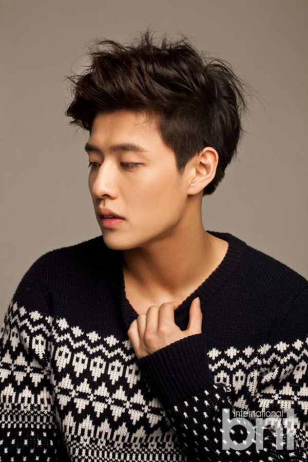 Yoo Ah In được bình chọn là bản sao xứ Hàn của huyền thoại Trương Quốc Vinh - Ảnh 15.